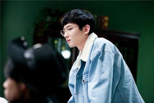 白敬亭专访搞笑,笑点满满，揭秘喜剧背后的真性情