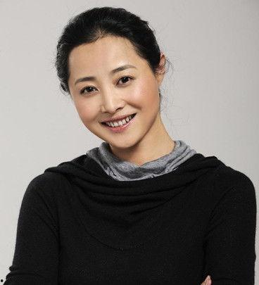 朱悦女演员个人资料,影视圈璀璨新星，多才多艺的青春女神