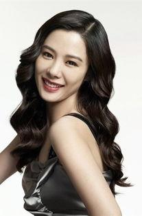 金贤珠个人资料图片,璀璨星河中的璀璨明珠，魅力四溢的韩流女神